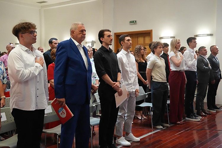 Znanje otvara vrata budućnosti – dodijeljene Nagrade dr. sc. Ante Žužul 