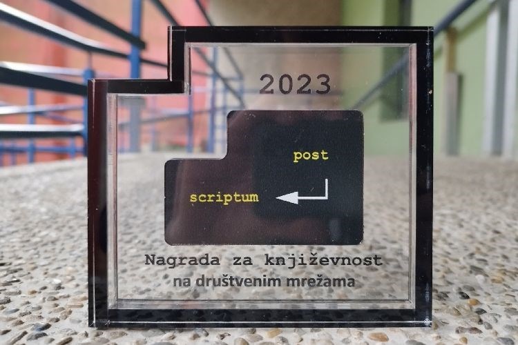 Nagradu Post scriptum za književnost na društvenim mrežama 2023. dobio je Nikola Strašek