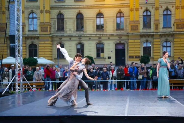 Festival ljetnih večeri HNK u Zagrebu